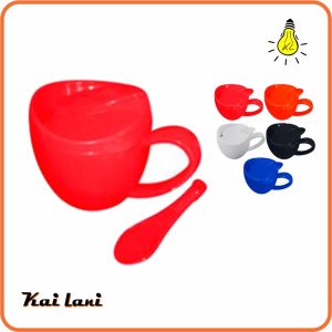 Taza plástica con cuchara Colores: Azul, rojo, anaranjado, negro y blanco.